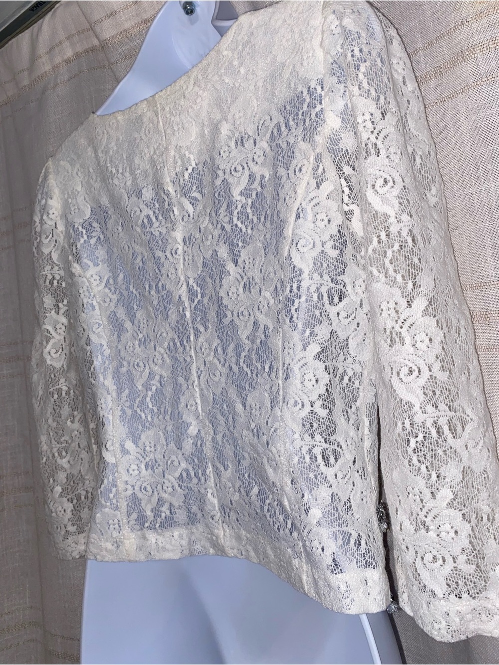 VTG Korean White Floral Lace Shrug Metallic Trim Cropped Jacket M - Picture 11 of 16